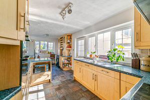 Photo 14- click for photo gallery